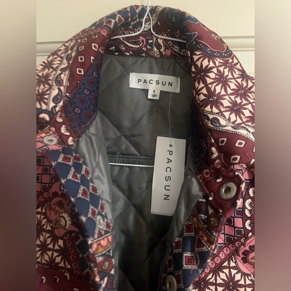 NWT Paisley quilted shirt jacket - Picture 6 of 7